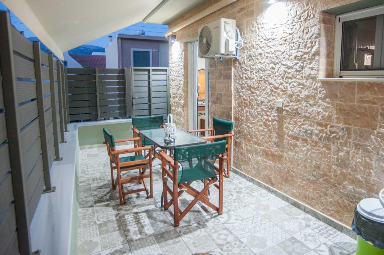 A Central Apartment Аргостолион Экстерьер фото